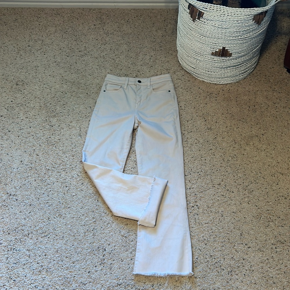 Francesca‘s Girls high-rise kick Kropp jeans size 25